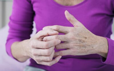 Comprendre l’arthrose des doigts et de la main : quels sont les symptômes à surveiller ?