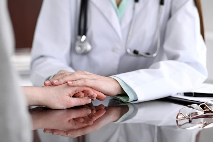 tendinite de quervain qui ne guérit pas docteur marc olivier falcone chirurgien orthopediste main epaule paris