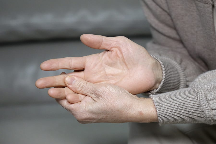 operation nerf ulnaire convalescence chirurgie temps de recuperation reeducation apres operation nerf ulnaire docteur marc olivier falcone chirurgien orthopediste main epaule paris operation nerf ulnaire convalescence chirurgie temps de recuperation reeducation apres operation nerf ulnaire docteur marc olivier falcone chirurgien orthopediste main epaule paris